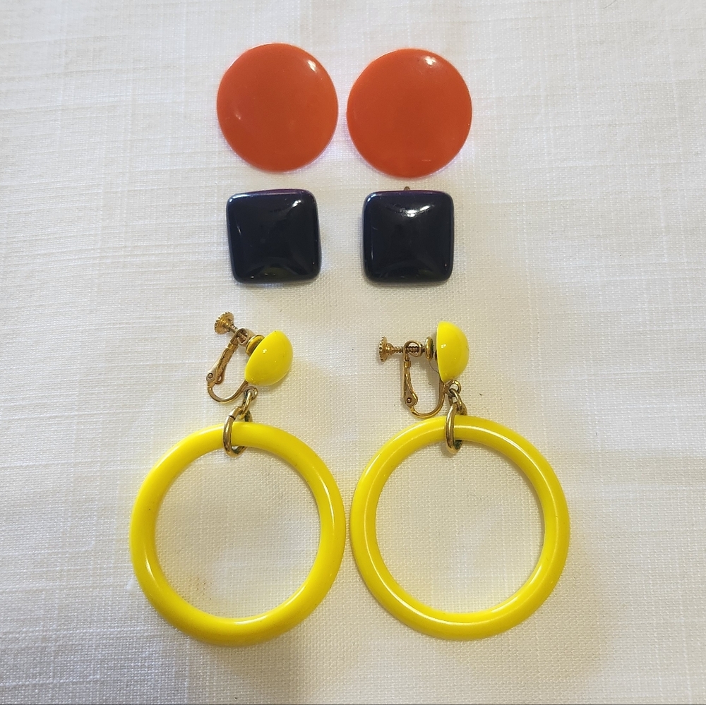 Vintage 1960's Colorful Earring Set - Yellow, Orange, and Navy Blue